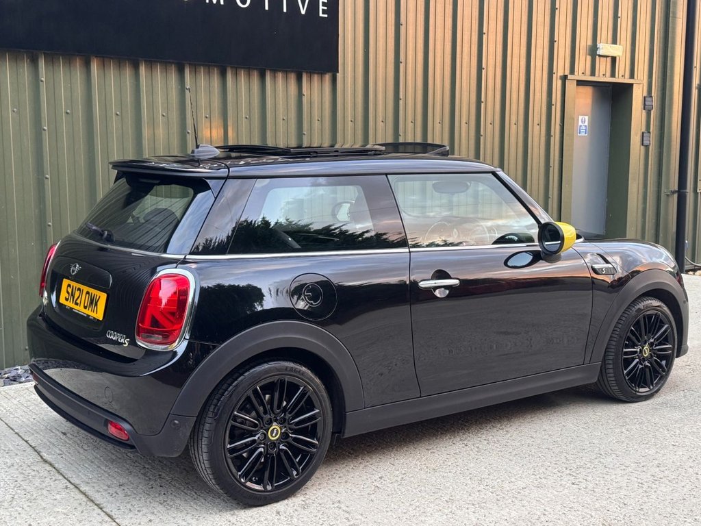 Used MINI Electric Hatch 2021 for sale - 76420046: Photo 5