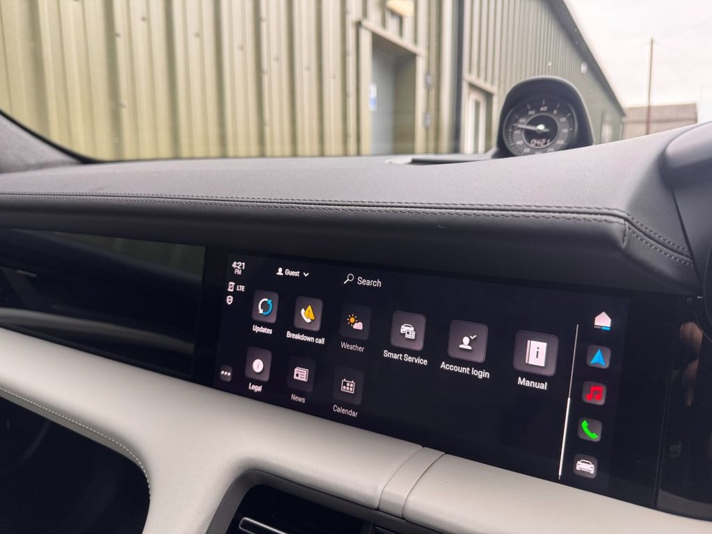 Used Porsche Taycan 2021 for sale - 76345301: Photo 23