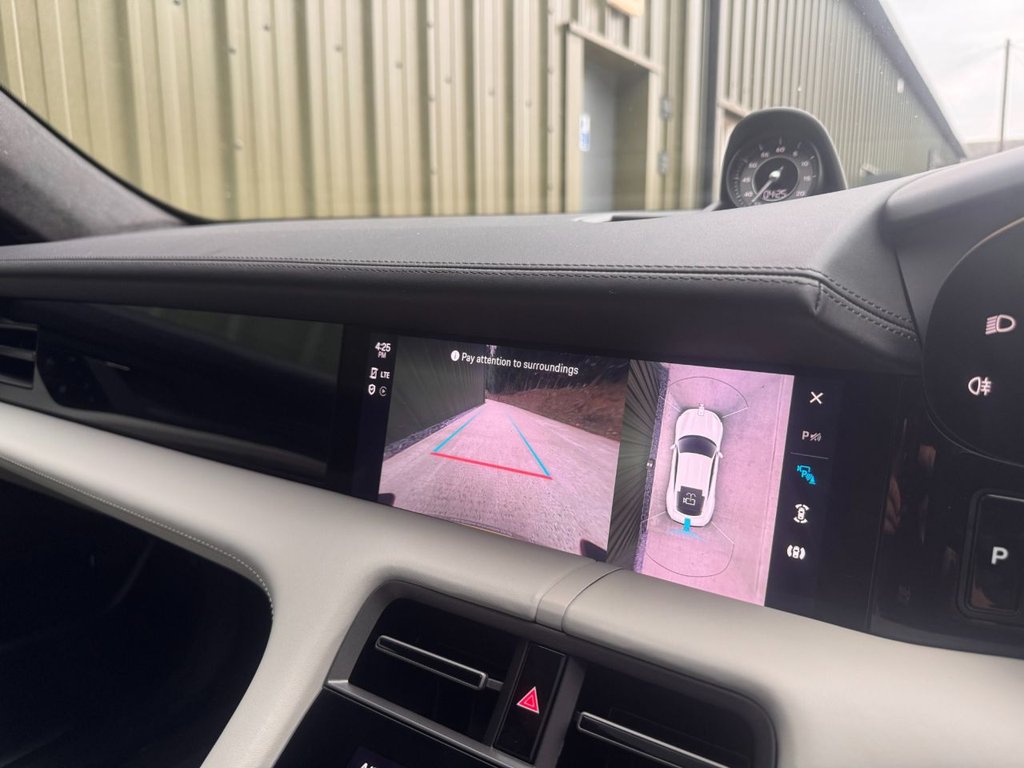 Used Porsche Taycan 2021 for sale - 76345301: Photo 25