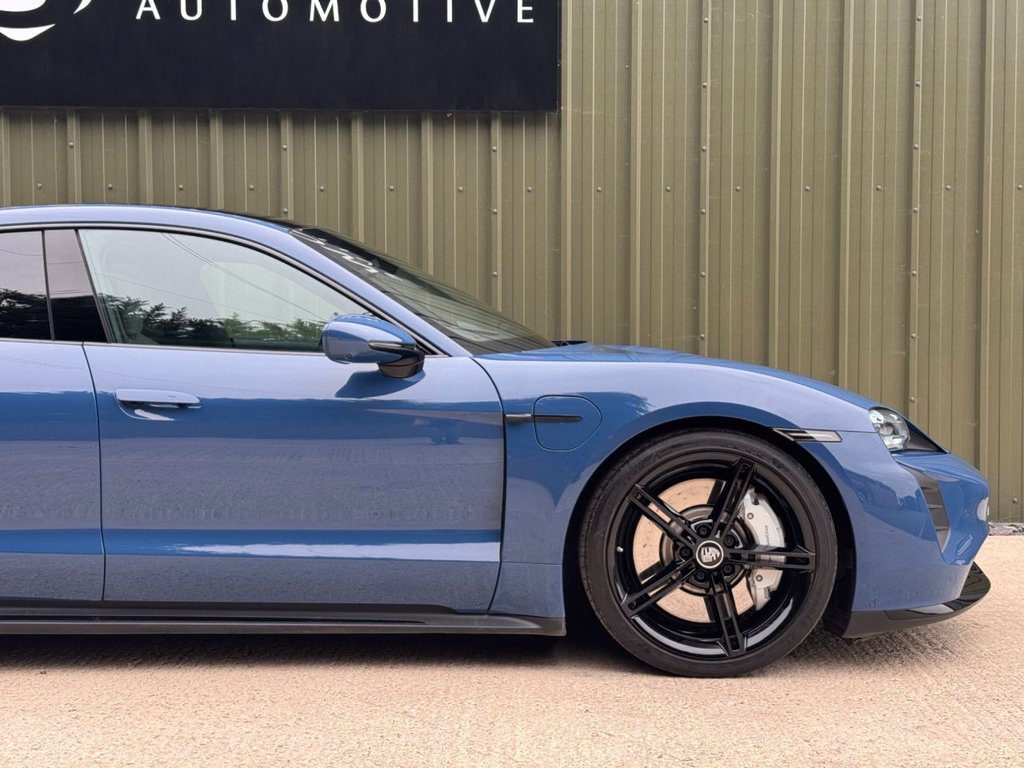 Used Porsche Taycan 2021 for sale - 76345301: Photo 28