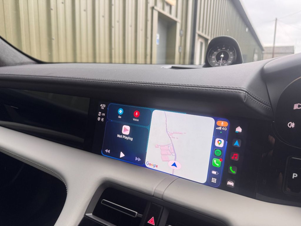 Used Porsche Taycan 2021 for sale - 76345301: Photo 29