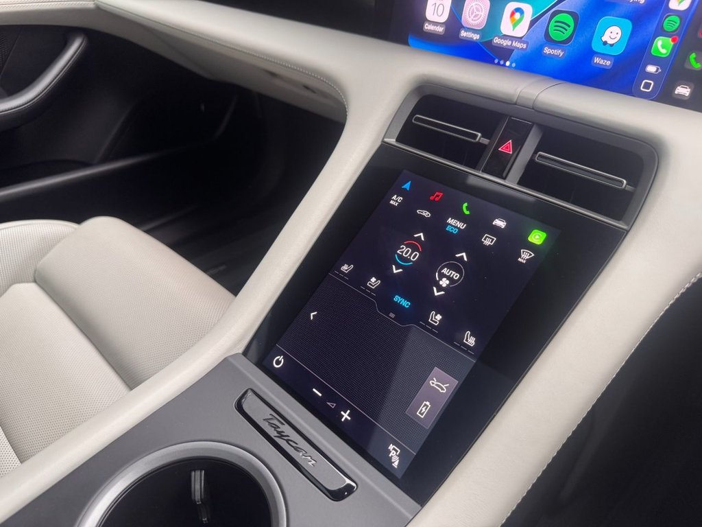 Used Porsche Taycan 2021 for sale - 76345301: Photo 31