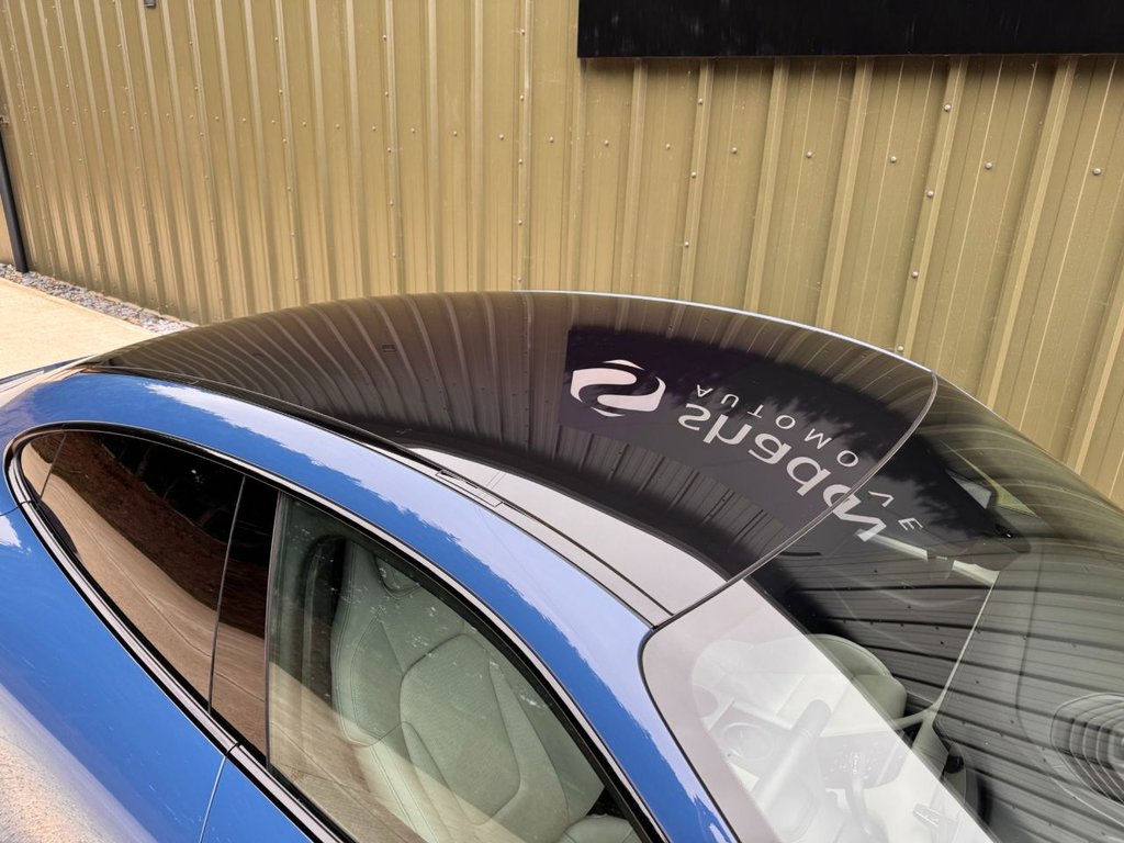 Used Porsche Taycan 2021 for sale - 76345301: Photo 36