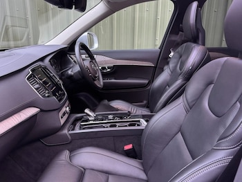 Used Volvo XC90 2021 for sale - 76430028: Photo