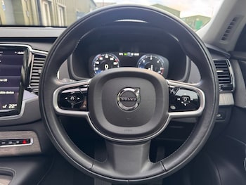 Used Volvo XC90 2021 for sale - 76430028: Photo