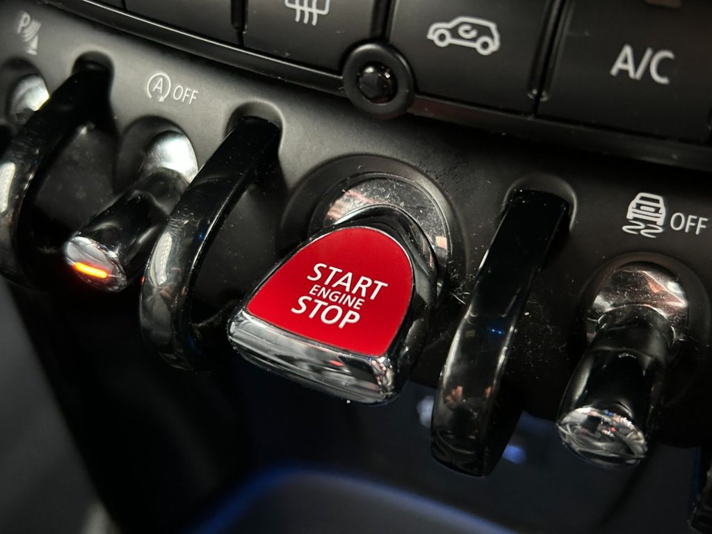 Used MINI Hatch 2019 for sale - 76724158: Photo 23