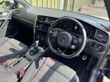 Used Volkswagen Golf 2019 for sale - 74695799: Photo