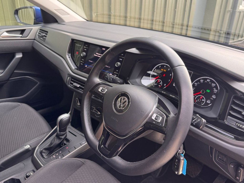 Used Volkswagen Polo 2018 for sale - 76698219: Photo 2