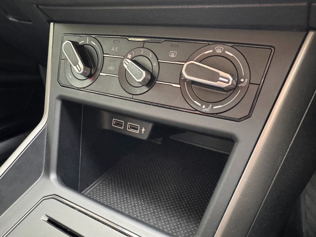 Used Volkswagen Polo 2018 for sale - 76698219: Photo 24