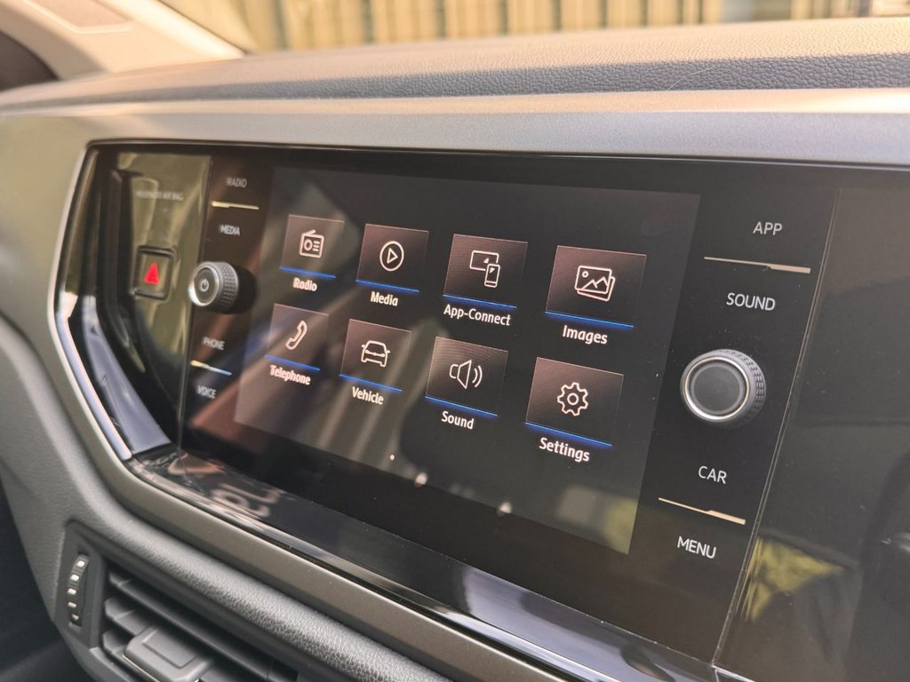 Used Volkswagen Polo 2018 for sale - 76698219: Photo 32