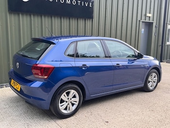 Used Volkswagen Polo 2018 for sale - 76698219: Photo