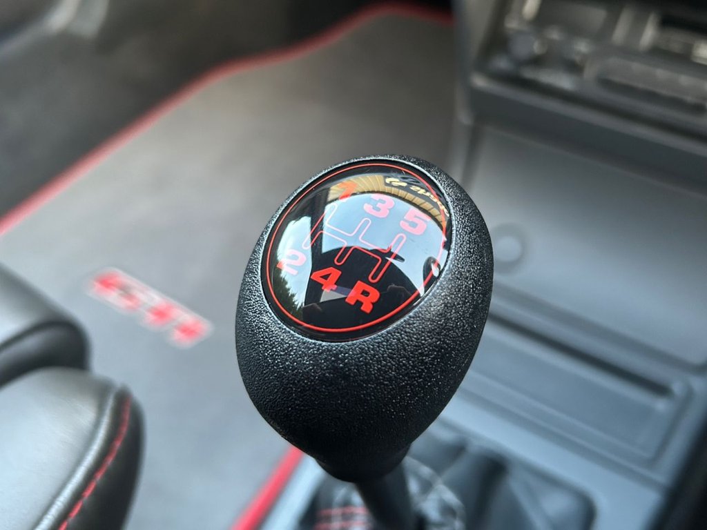 Used Peugeot 205 1990 for sale - 77133096: Photo 25