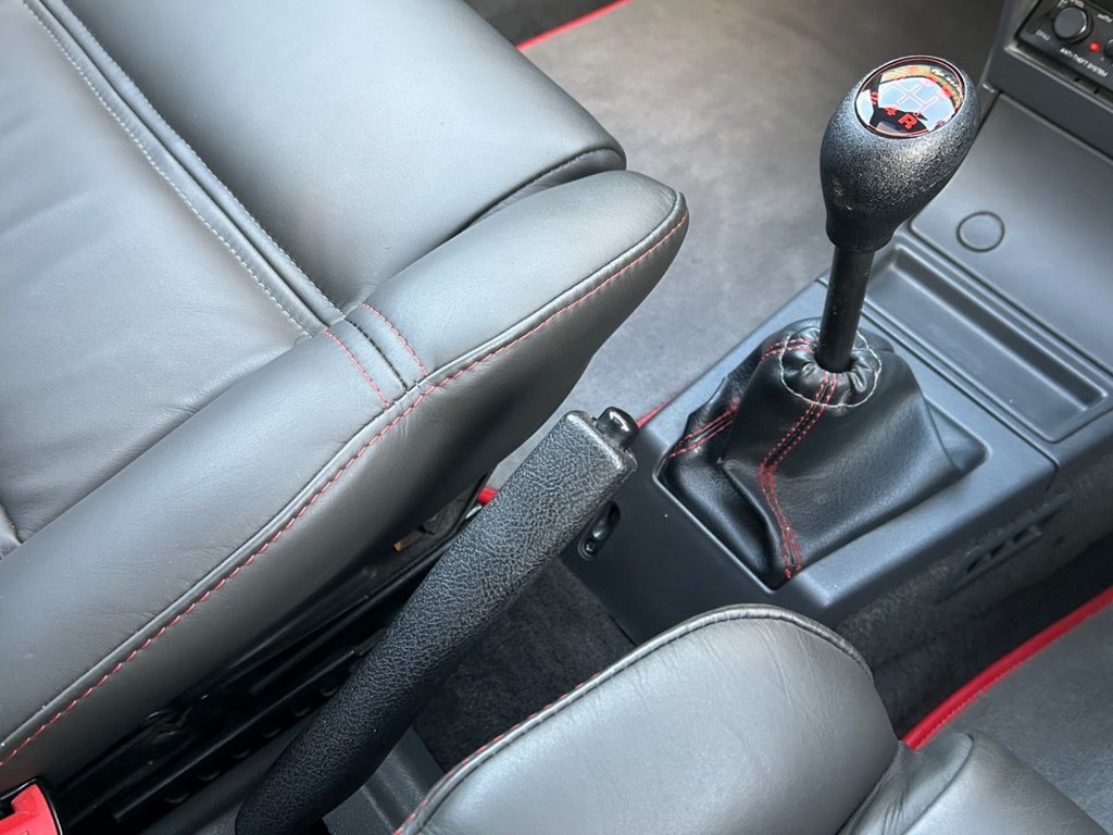 Used Peugeot 205 1990 for sale - 77133096: Photo 36