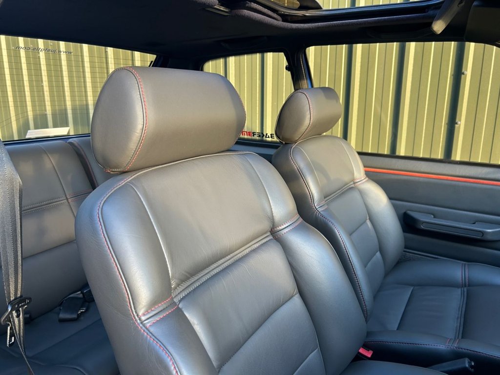 Used Peugeot 205 1990 for sale - 77133096: Photo 9