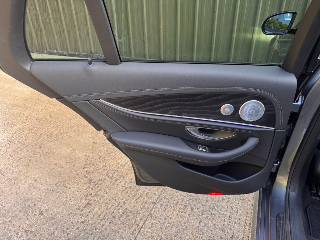 Used Mercedes-Benz E Class 2019 for sale - 76851066: Photo 27