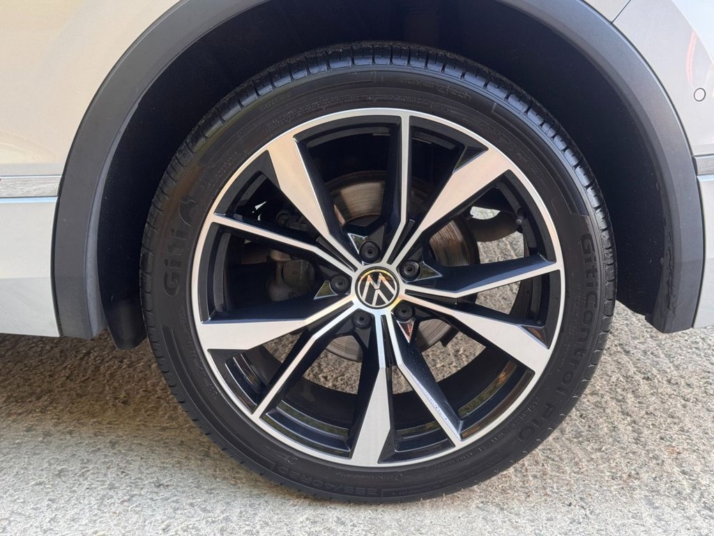 Used Volkswagen Tiguan 2022 for sale - 76900548: Photo 34