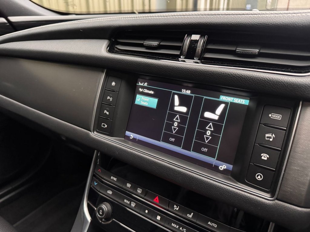 Used Jaguar XF 2016 for sale - 76569759: Photo 34