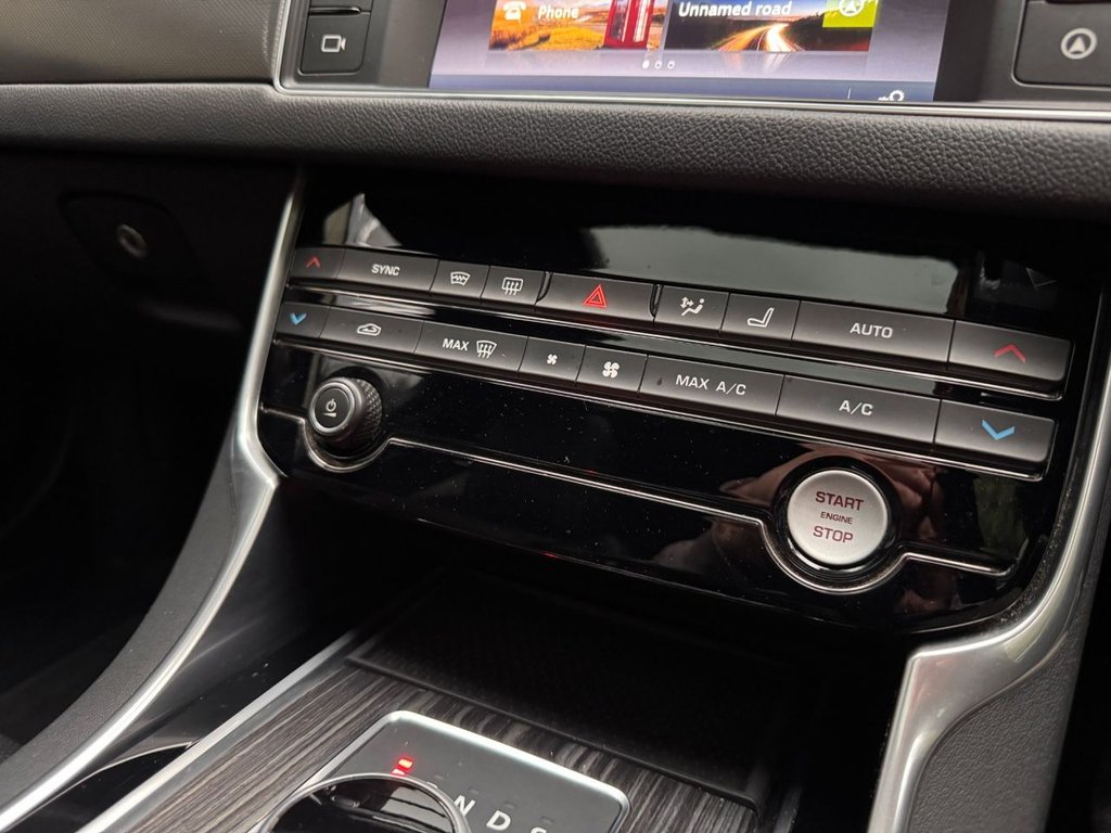 Used Jaguar XF 2016 for sale - 76569759: Photo 36