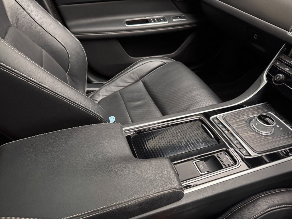 Used Jaguar XF 2016 for sale - 76569759: Photo 38