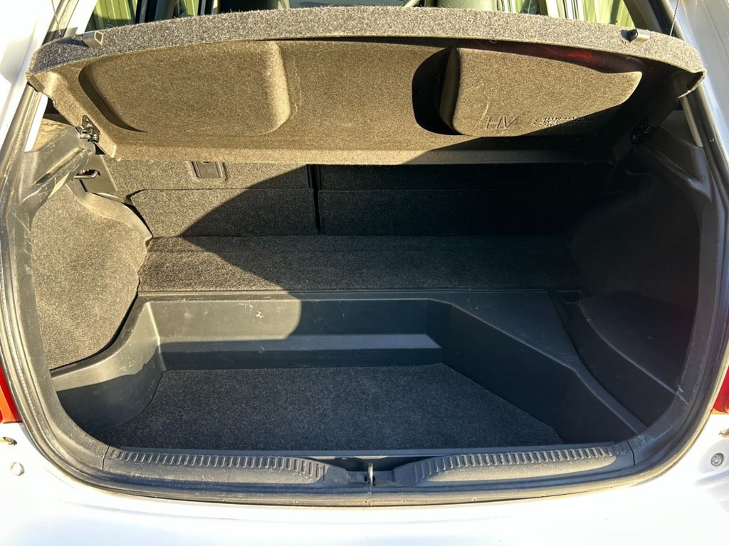 Used Toyota Auris 2011 for sale - 77275863: Photo 28