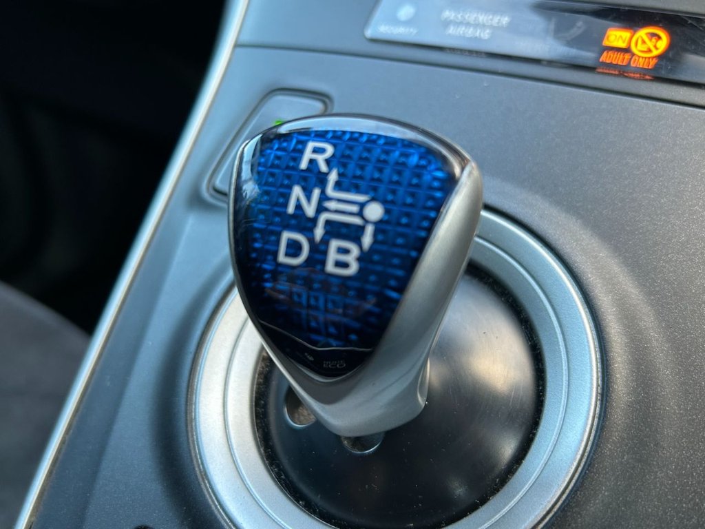 Used Toyota Auris 2011 for sale - 77275863: Photo 30