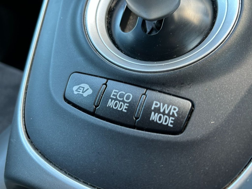 Used Toyota Auris 2011 for sale - 77275863: Photo 34