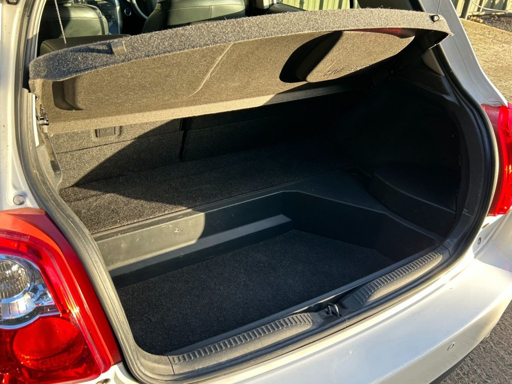 Used Toyota Auris 2011 for sale - 77275863: Photo 38