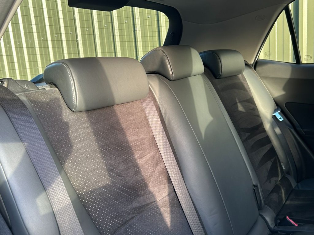 Used Toyota Auris 2011 for sale - 77275863: Photo 44