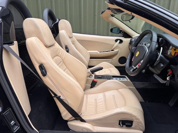 Used Ferrari F430 2005 for sale - 76304090: Photo 2