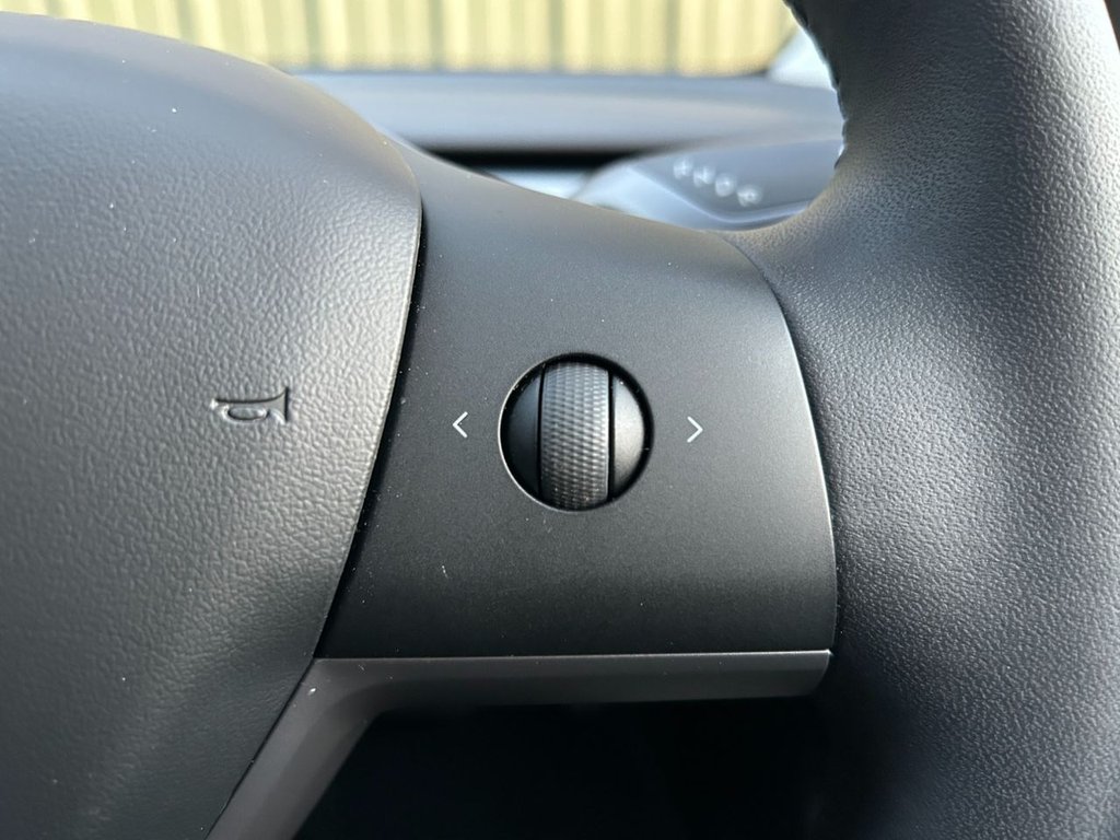 Used Tesla Model 3 2020 for sale - 76617408: Photo 22