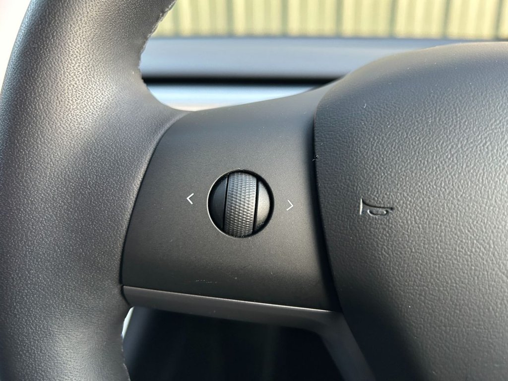 Used Tesla Model 3 2020 for sale - 76617408: Photo 23