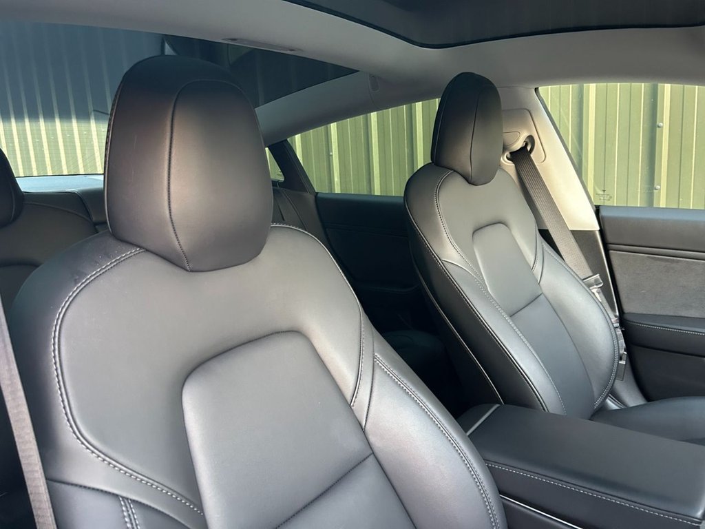 Used Tesla Model 3 2020 for sale - 76617408: Photo 24