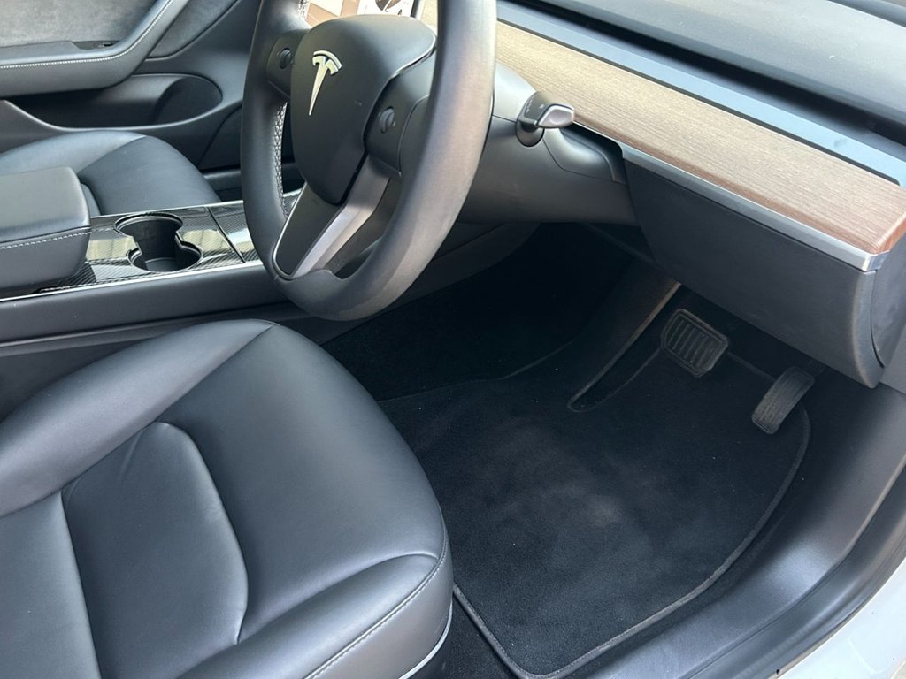 Used Tesla Model 3 2020 for sale - 76617408: Photo 26