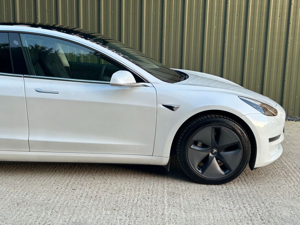 Used Tesla Model 3 2020 for sale - 76617408: Photo 3
