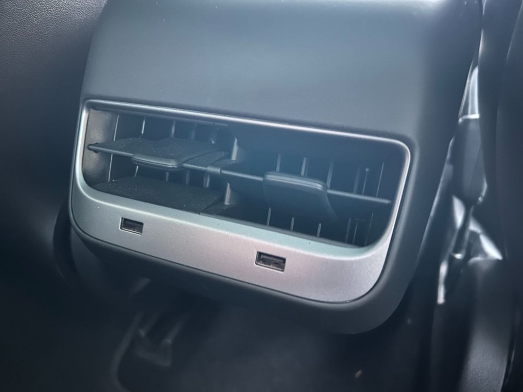 Used Tesla Model 3 2020 for sale - 76617408: Photo 31