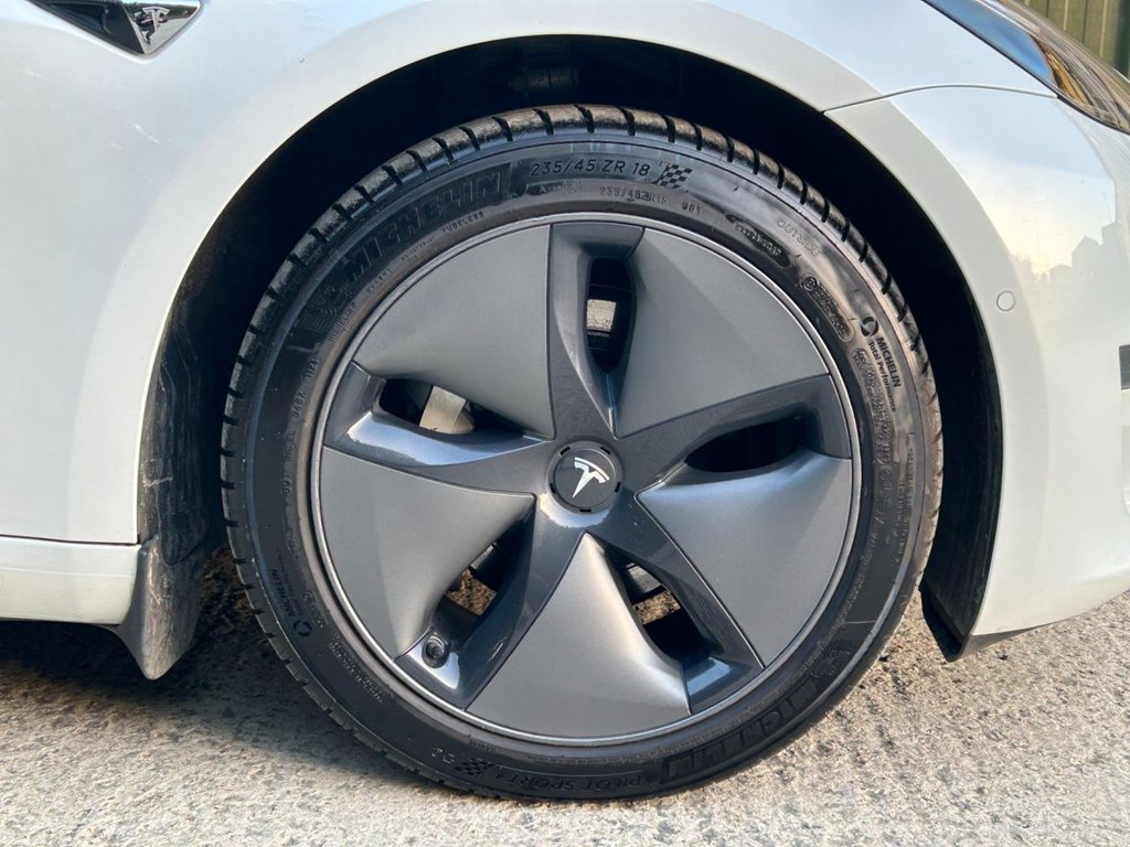 Used Tesla Model 3 2020 for sale - 76617408: Photo 4