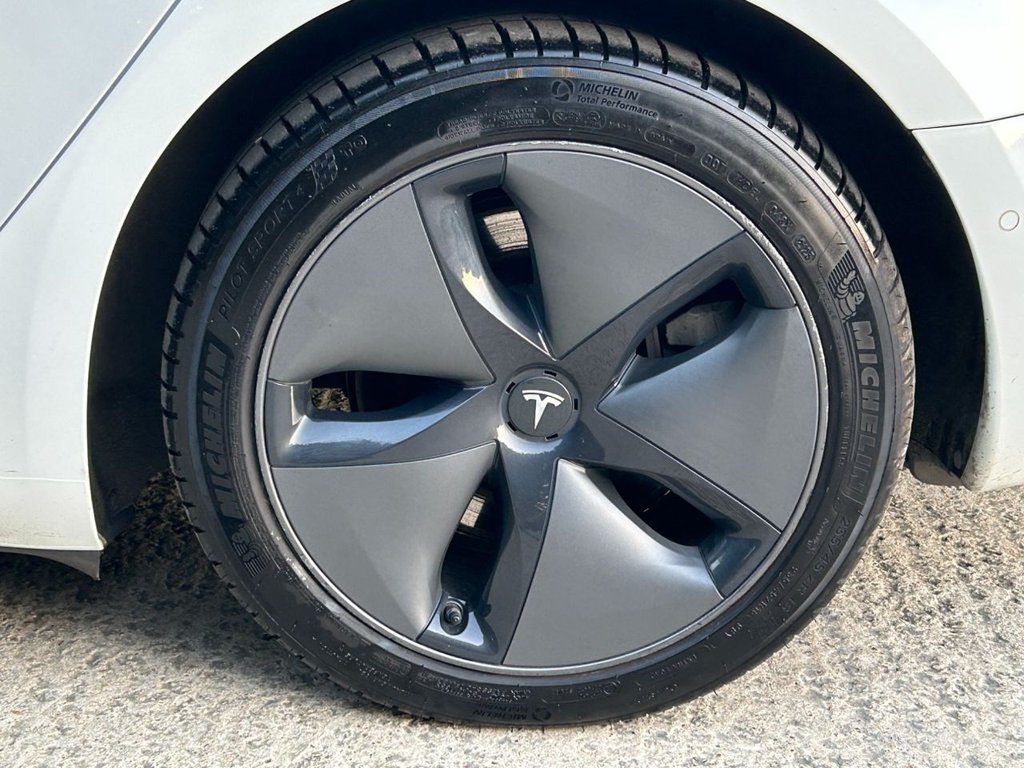 Used Tesla Model 3 2020 for sale - 76617408: Photo 41