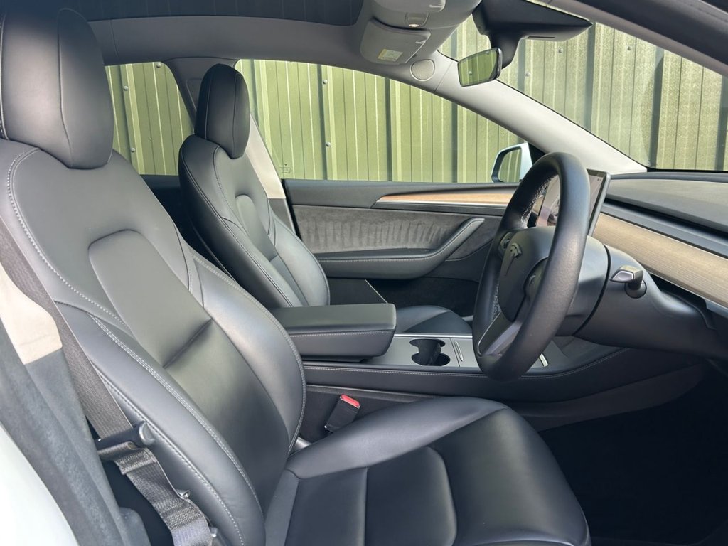 Used Tesla Model Y 2022 for sale - 77765613: Photo 2