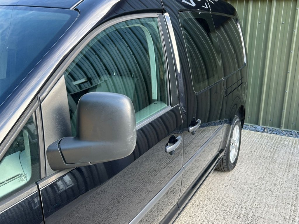 Used Volkswagen Caddy Maxi 2013 for sale - 77733949: Photo 14