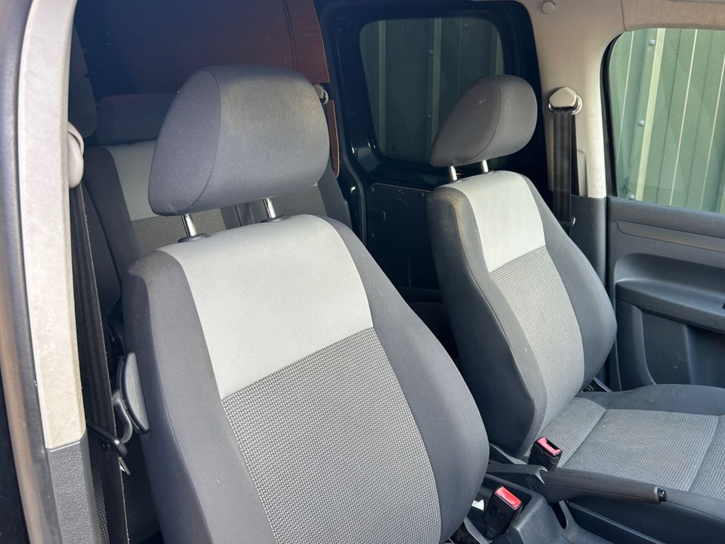 Used Volkswagen Caddy Maxi 2013 for sale - 77733949: Photo 2