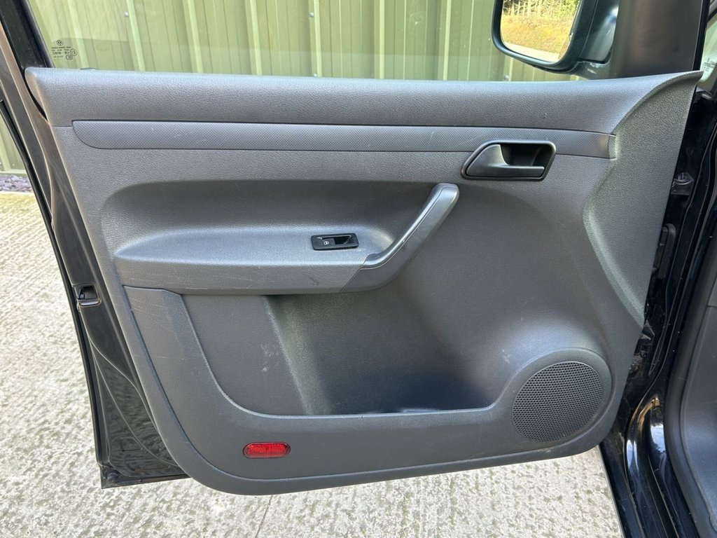 Used Volkswagen Caddy Maxi 2013 for sale - 77733949: Photo 43