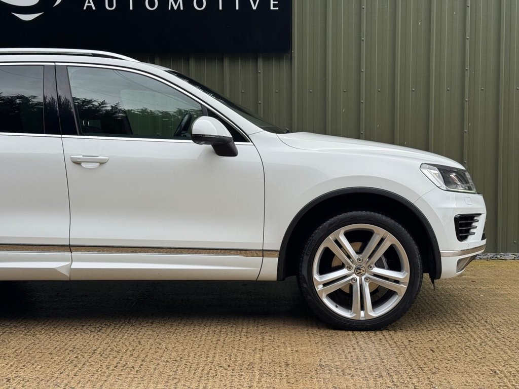 Used Volkswagen Touareg 2017 for sale - 77437081: Photo 16