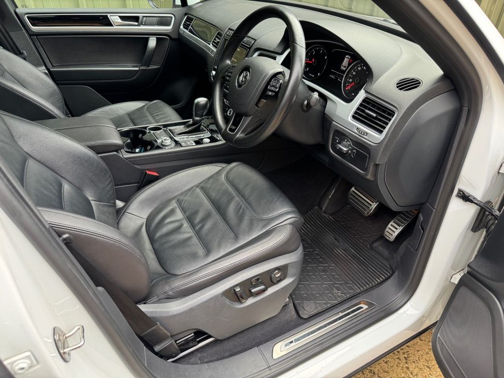 Used Volkswagen Touareg 2017 for sale - 77437081: Photo 17