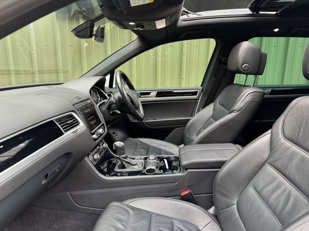 Used Volkswagen Touareg 2017 for sale - 77437081: Photo 24