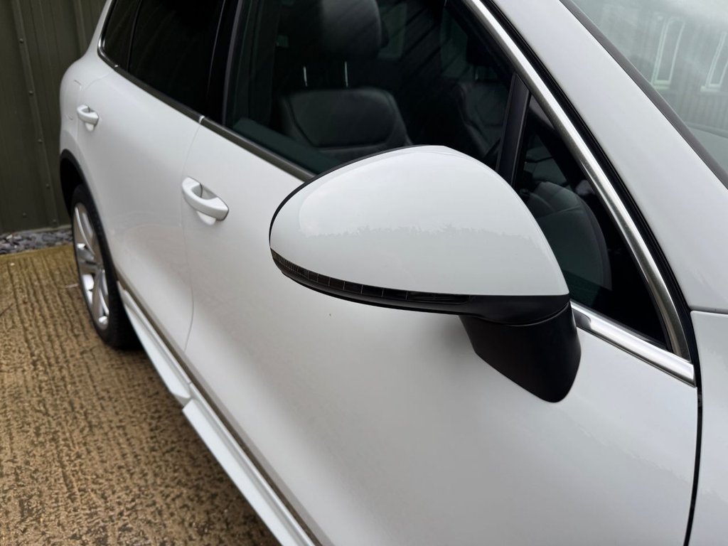 Used Volkswagen Touareg 2017 for sale - 77437081: Photo 44