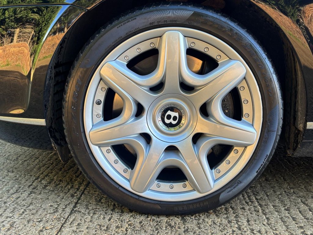 Used Bentley Continental 2006 for sale - 76582255: Photo 6