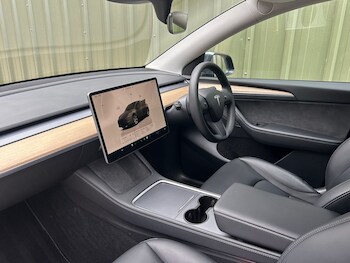 Used Tesla Model Y 2022 for sale - 78331219: Photo