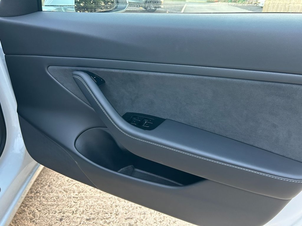 Used Tesla Model 3 2020 for sale - 77669061: Photo 27