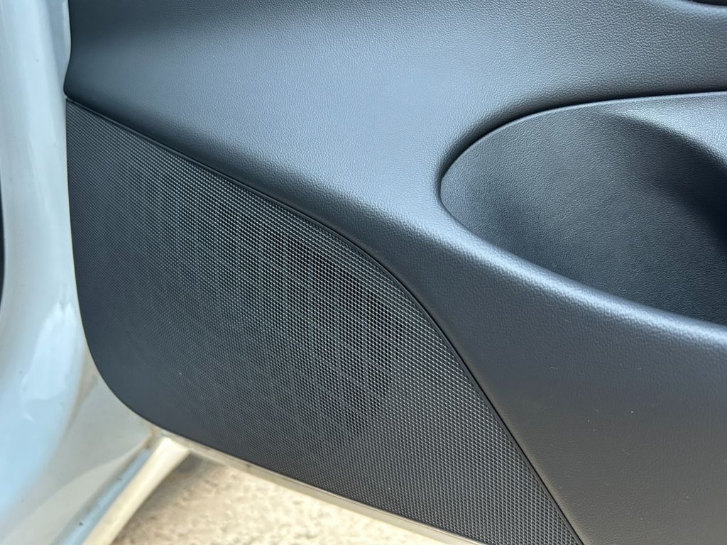 Used Tesla Model 3 2020 for sale - 77669061: Photo 29