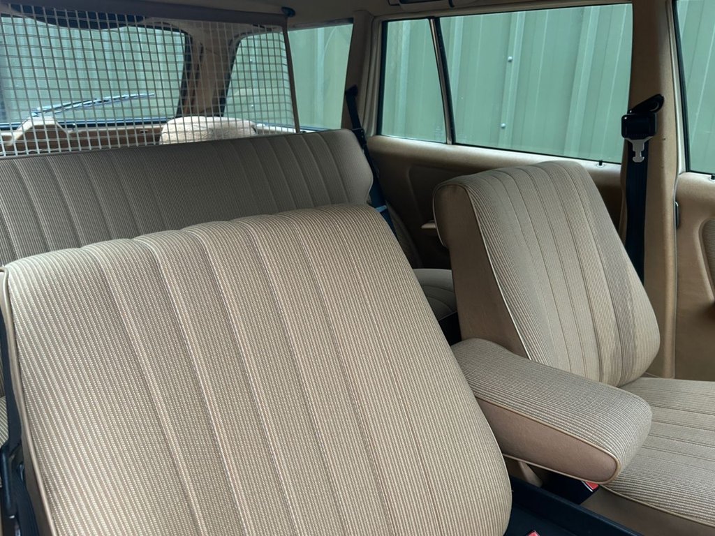 Used Mercedes-Benz 200 1983 for sale - 77026995: Photo 23